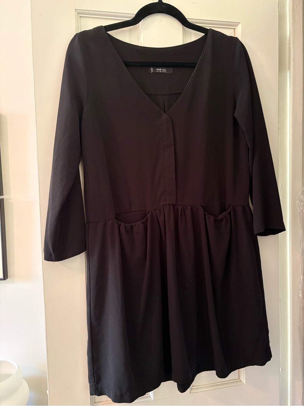 Mango Black V‑Neck Long Sleeve Babydoll Dress